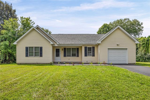15 Jacklyn Drive, Chili, NY 14624
