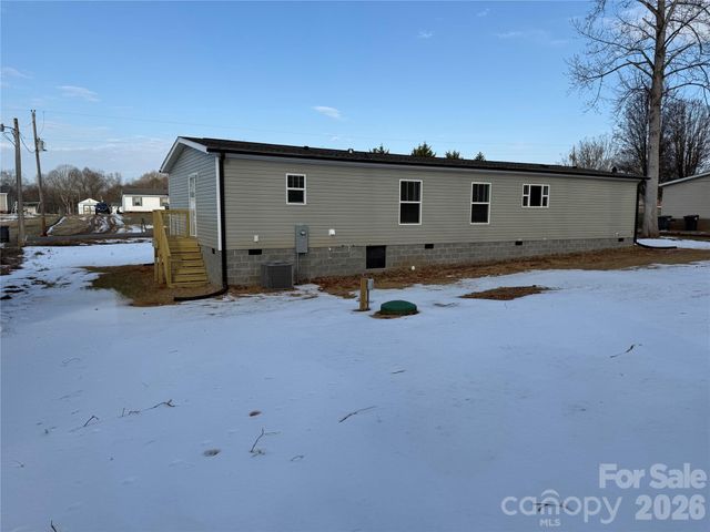 124 Titanium Drive 88, Statesville, NC 28625