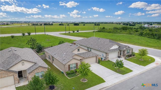 2905 Greenbriar, Seguin, TX 78155