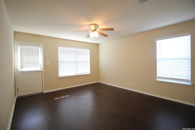 249 VAL VERDE DR, New Braunfels, TX 78130