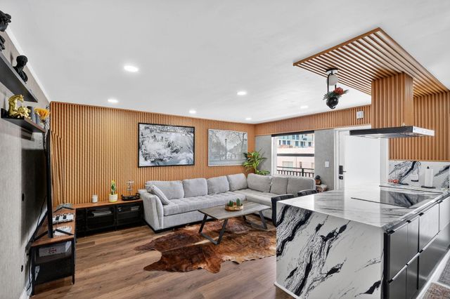 363 Washington Avenue 32, Miami Beach, FL 33139