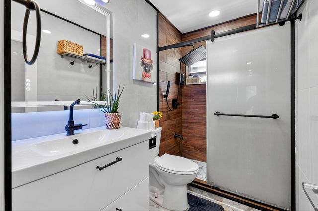 363 Washington Avenue 32, Miami Beach, FL 33139