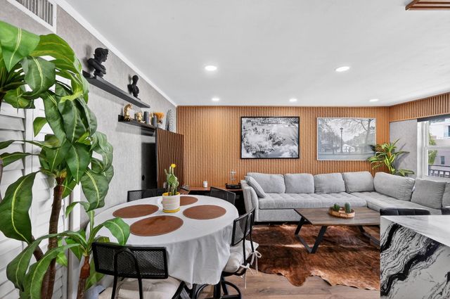 363 Washington Avenue 32, Miami Beach, FL 33139