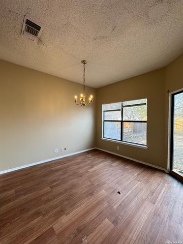 7919 Corona Ridge, San Antonio, TX 78244