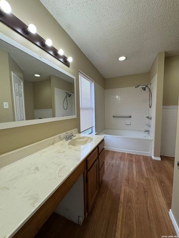 7919 Corona Ridge, San Antonio, TX 78244