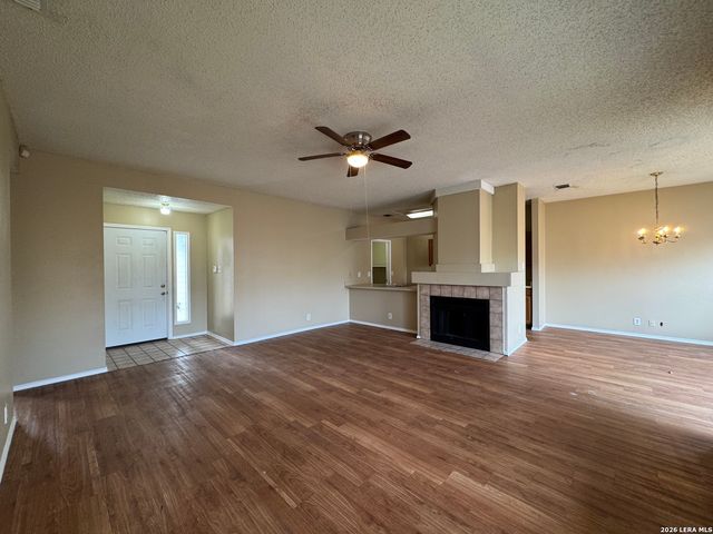 7919 Corona Ridge, San Antonio, TX 78244