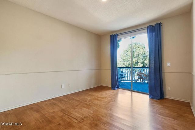2486 Pleasant Way B, Thousand Oaks, CA 91362