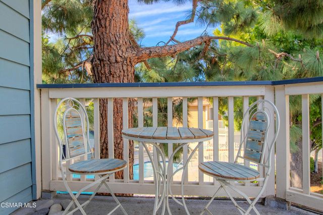 2486 Pleasant Way B, Thousand Oaks, CA 91362