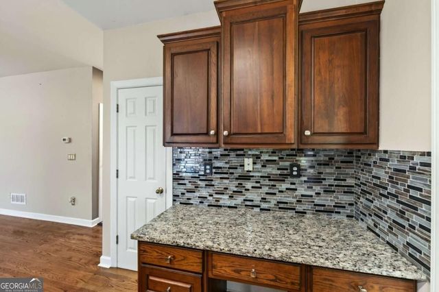 1254 Riversand Lane SW, Lilburn, GA 30047