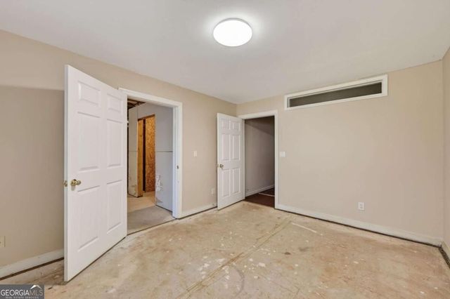 1254 Riversand Lane SW, Lilburn, GA 30047
