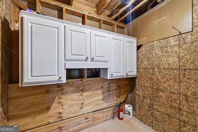 1254 Riversand Lane SW, Lilburn, GA 30047