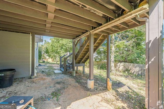 1254 Riversand Lane SW, Lilburn, GA 30047