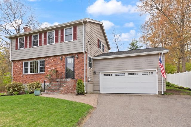 48 Beatrice Ln, Holliston, MA 01746