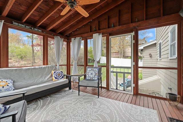 48 Beatrice Ln, Holliston, MA 01746