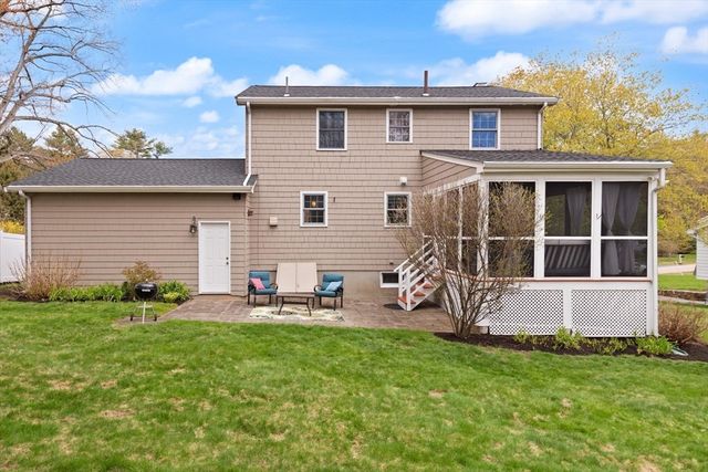 48 Beatrice Ln, Holliston, MA 01746