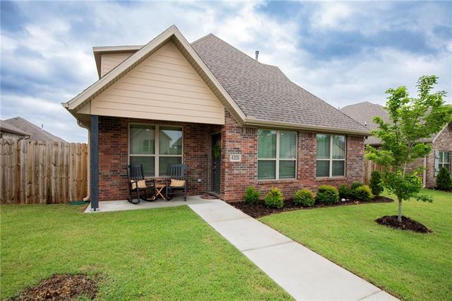 4309 SW Pawhuska Street, Bentonville, AR 72713