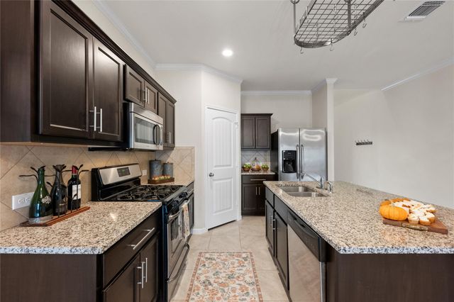 6521 Kauai LN, Austin, TX 78744