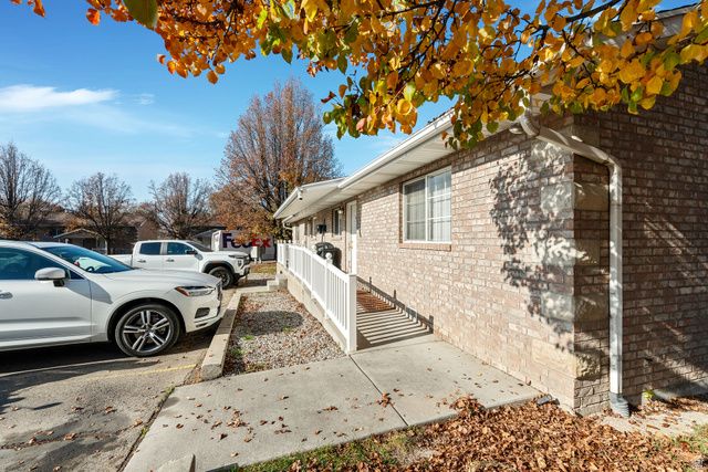 984 E 900 S, Provo, UT 84606