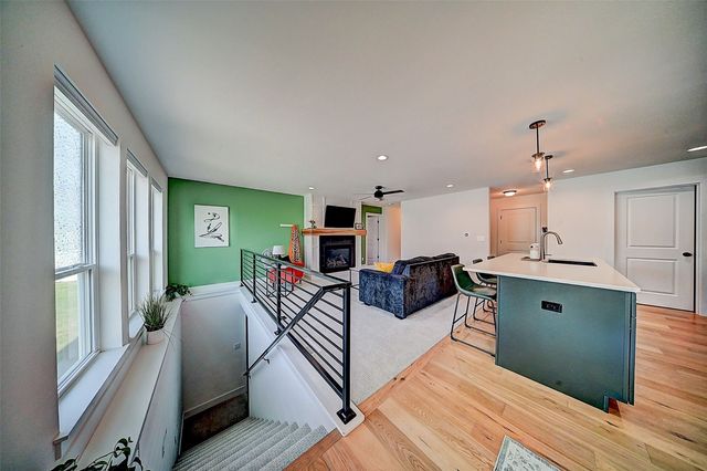 8809 Middlebury Court NE, Cedar Rapids, IA 52404