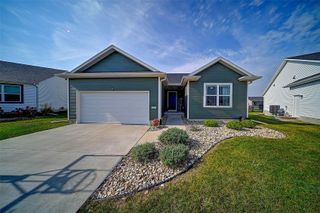 8809 Middlebury Court NE, Cedar Rapids, IA 52404