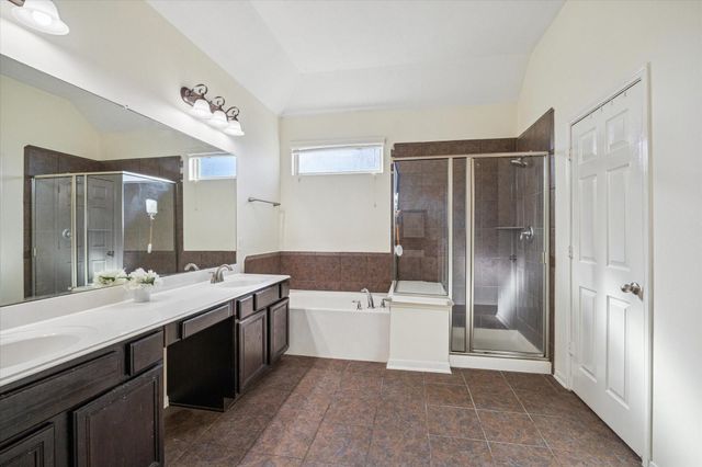 3332 Home Point Drive, Houston, TX 77091