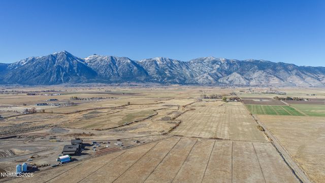1300 Centerville Lane, Gardnerville, NV 89410