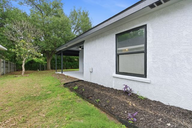 3611 Alexandria Drive, Arlington, TX 76015