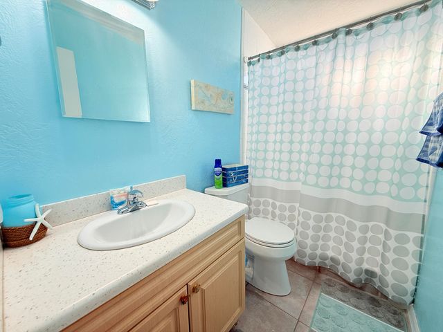 723 Boyd Drive, Key Largo, FL 33037