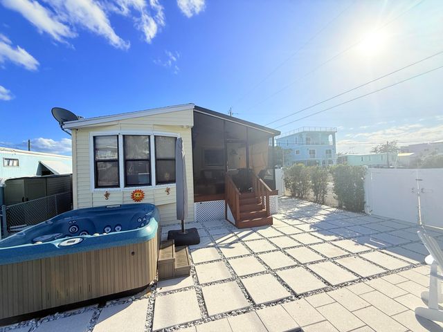 723 Boyd Drive, Key Largo, FL 33037