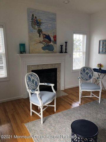 979 Ocean Avenue, Mantoloking, NJ 08738