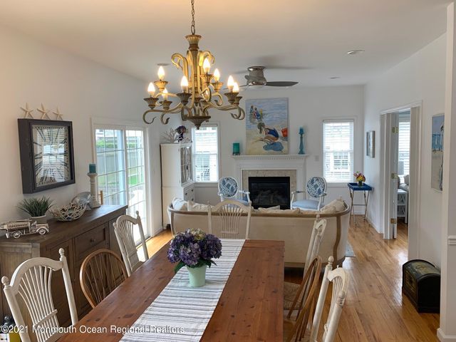 979 Ocean Avenue, Mantoloking, NJ 08738