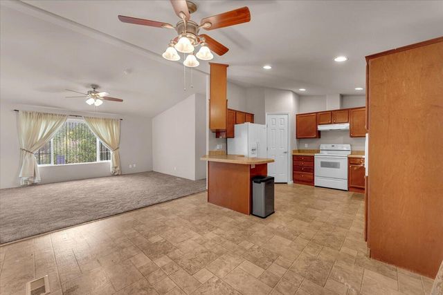 14803 Bollibokka Way, Redding, CA 96003