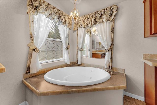 14803 Bollibokka Way, Redding, CA 96003