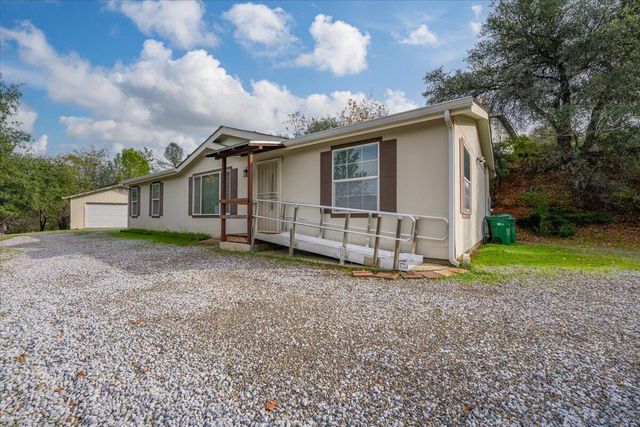 14803 Bollibokka Way, Redding, CA 96003