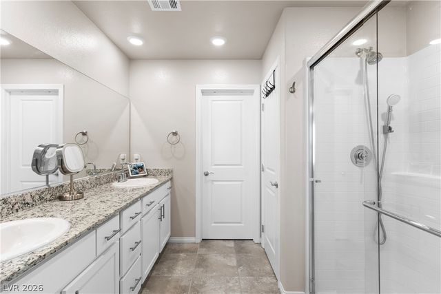 7934 Diamond Sky Avenue, Las Vegas, NV 89113