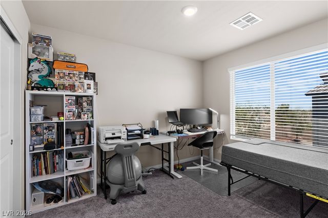 7934 Diamond Sky Avenue, Las Vegas, NV 89113