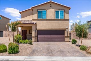 7934 Diamond Sky Avenue, Las Vegas, NV 89113