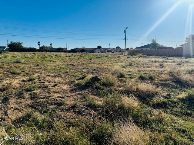 Fuchsia Avenue, California City, CA 93505