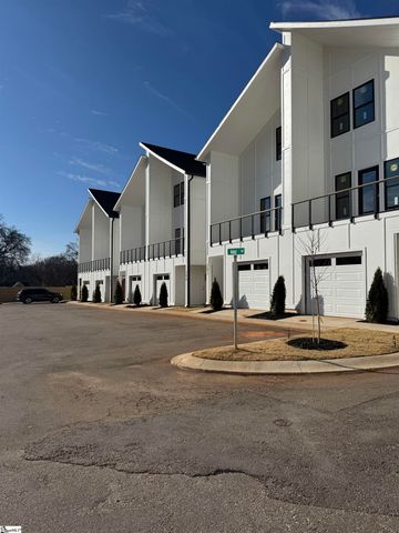 208 Ackert Way, Greenville, SC 29605