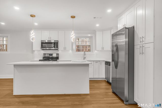 317 Narrow Lane, Orange, CT 06477