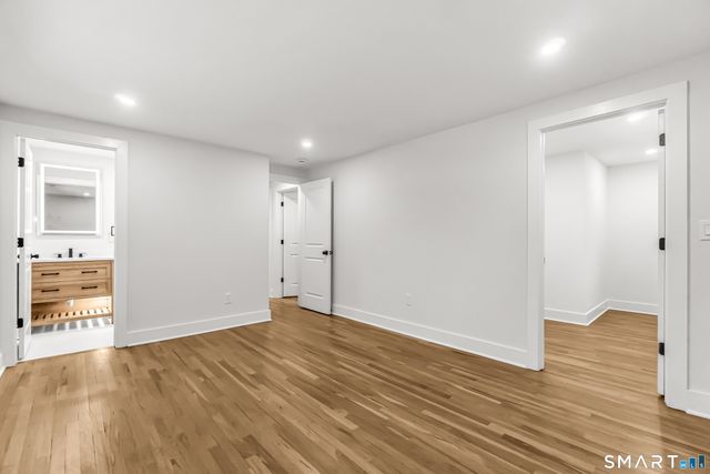 317 Narrow Lane, Orange, CT 06477