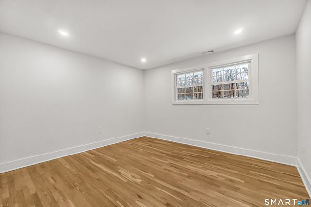 317 Narrow Lane, Orange, CT 06477