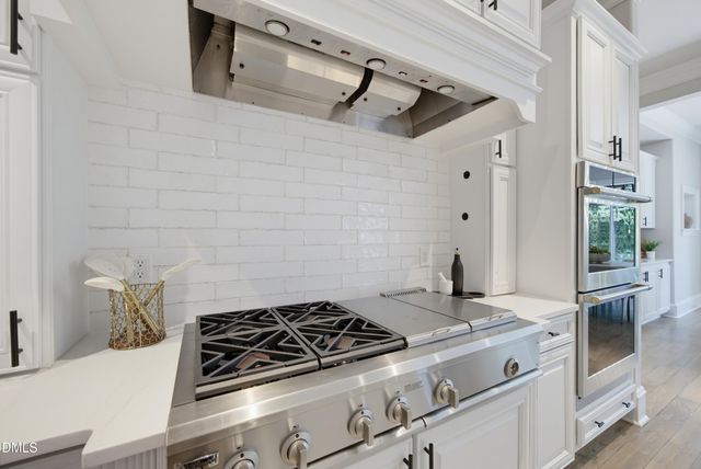 2625 Village Manor Way, Raleigh, NC 27614