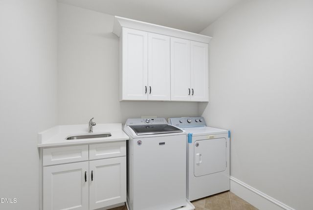 2625 Village Manor Way, Raleigh, NC 27614