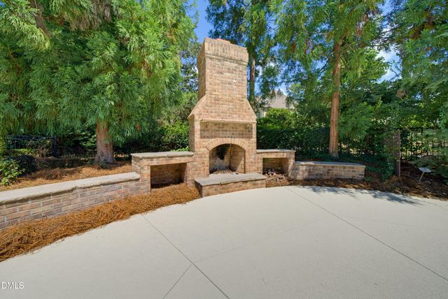 2625 Village Manor Way, Raleigh, NC 27614