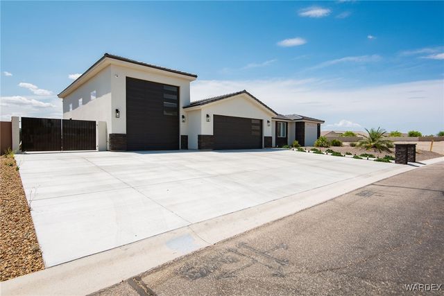 6393 S Via De Oro, Fort Mohave, AZ 86426