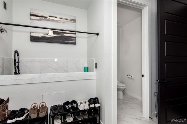 6393 S Via De Oro, Fort Mohave, AZ 86426