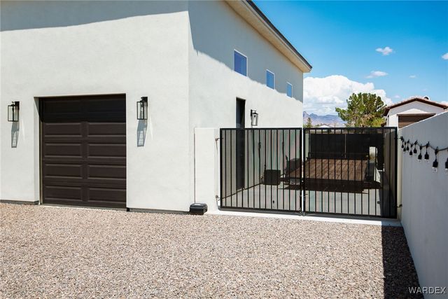 6393 S Via De Oro, Fort Mohave, AZ 86426