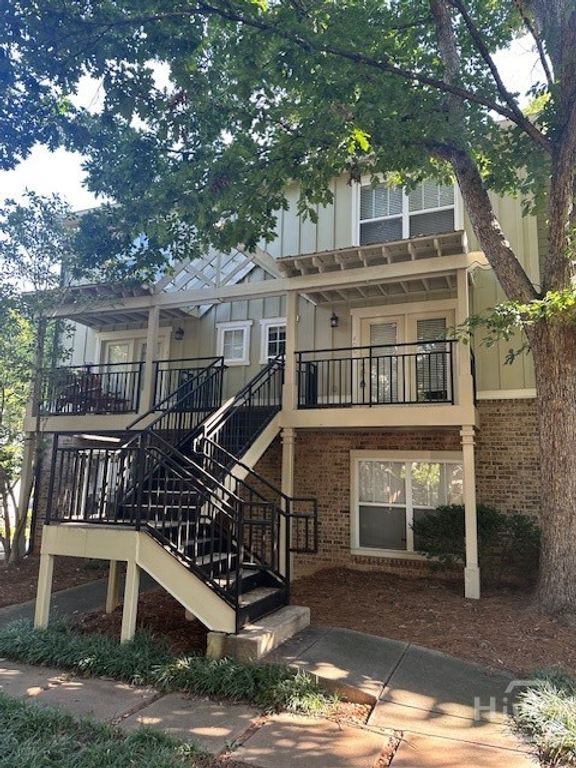 490 Barnett Shoals Road 406, Athens, GA 30605