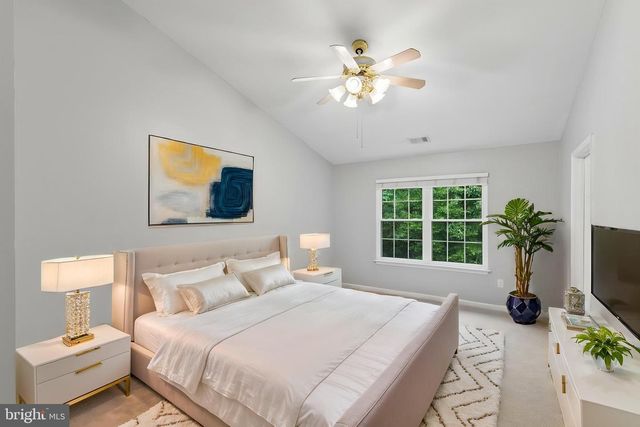 5556 JOWETT CT, Alexandria, VA 22315